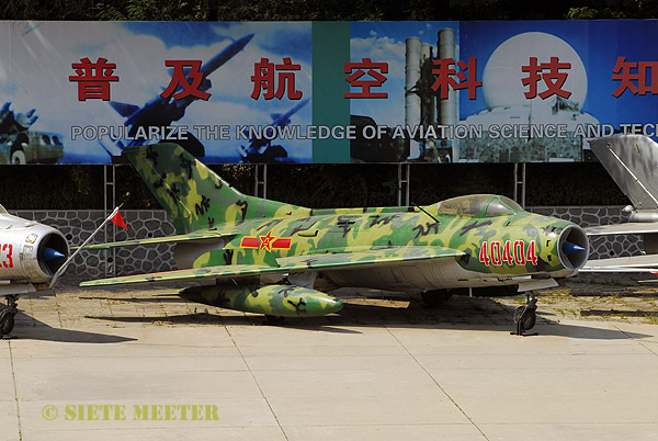 Shenyang F-6II J-6II   (MiG-19PM Farmer E)  40404 (cn 0035)   10-09-2007