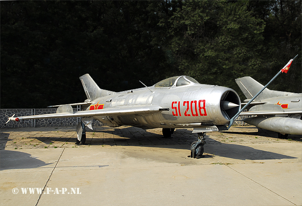 Shenyang J-6III     51208 (cn 5025)    10-09-2007