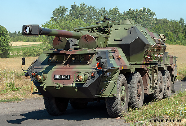 DANA 152MM self propeld Howitzer   the UHO-6481   of the 2-ND Artyllery Regiment  Choszczno  03-07-2008