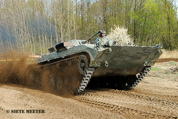 BMP  No marking   Ex  DDR   Finow  2010