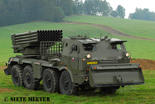 TATRA-813 ATV with  RM-70 122mm Rocket-pod 2516530   kraliky   20-08-2009