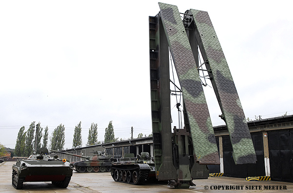 BLG-67M2  bridgelaying vehicle on a T-55 Chassis     UBS-3777  Szczecin 05-10-2006