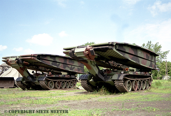 BLG-67M2  Armoured vehicle-launched bridge on a T-55 Chassis   UBS-3802  of the 6.th ACB  Stargard  26-05-2003