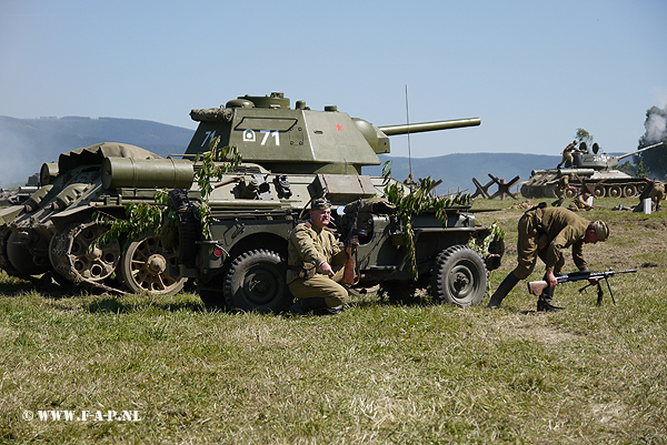 T-34?   71   at  kraliky  20-08-2013