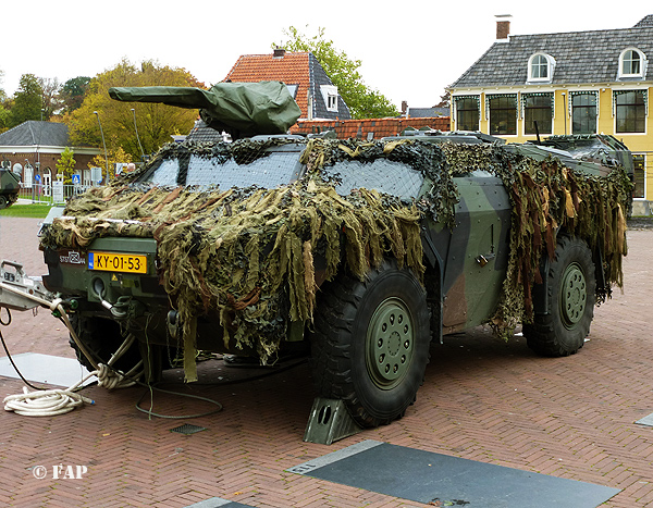 Fennek   KY-01-53    44 Pantserinfanteriebataljon   Leeuwarden  17-10-2012