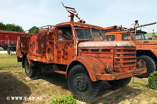 Csepel D-344 airport fire truck  P-1500 N2 "TASZR"  the 573   Kecel Hungaria