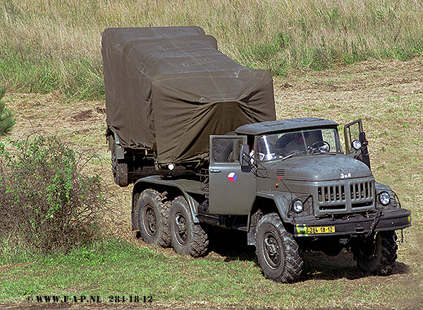 Zil -131  6x6    284-18-12 Hradec-Kralove  31-08-2002