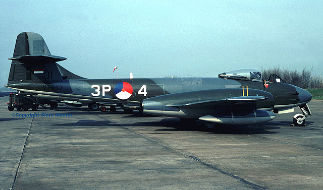 Gloster Meteor 3P-4  at Leeuwarden