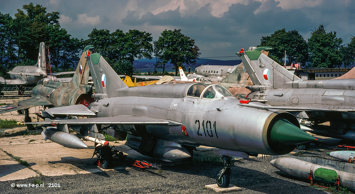 Mikoyan-Gurevich MiG-21R         2101          c/n- 021001   Czechoslovakia - Air Force  Vyskov (LKVY)   01-09-2002