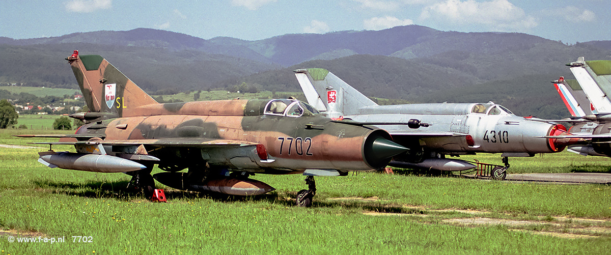 Mikoyan-Gurevich MiG-21MF      7702         c/n-967702   9 SLP   Czechoslovakia - Air Force   Sliac  31-05-2003
