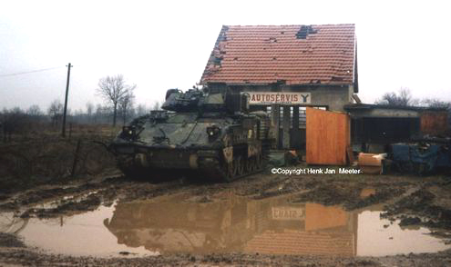 M2a Bradley  Bosnia.