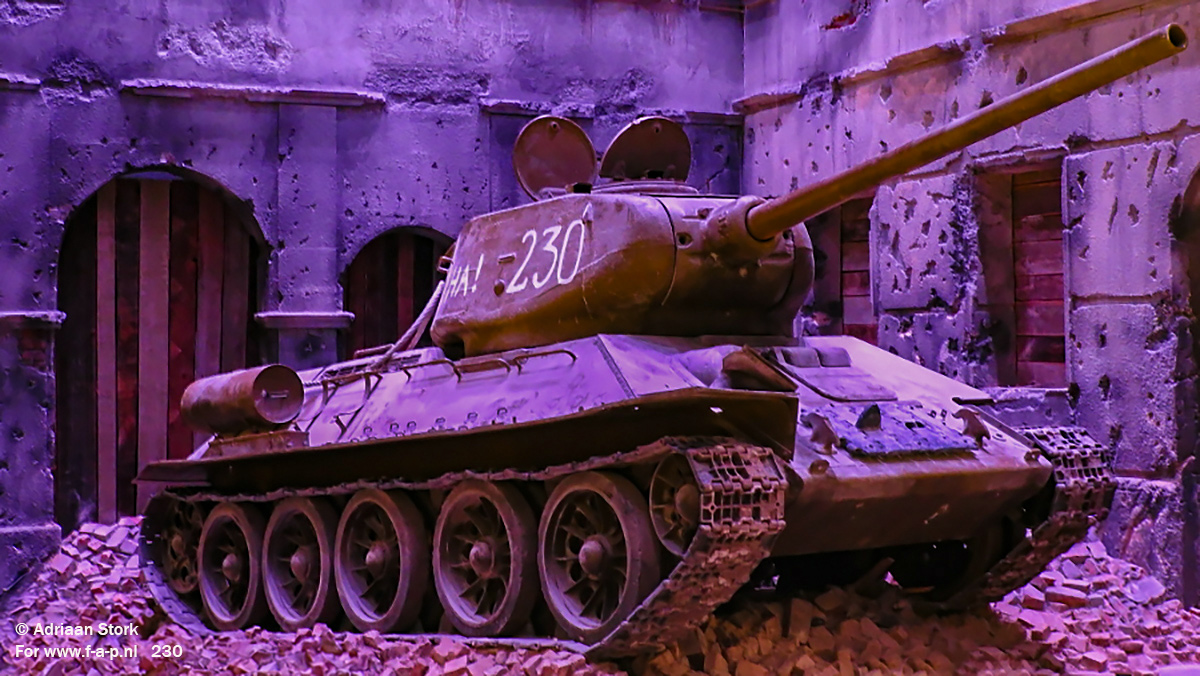 T-34  the 230 Sovjet  Army  Muzeum II Wojny Światowej in Gdańsk Poland 24-07-2025.